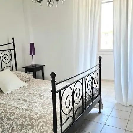 Apartment Les Sablettes Les Pieds Dans L'eau